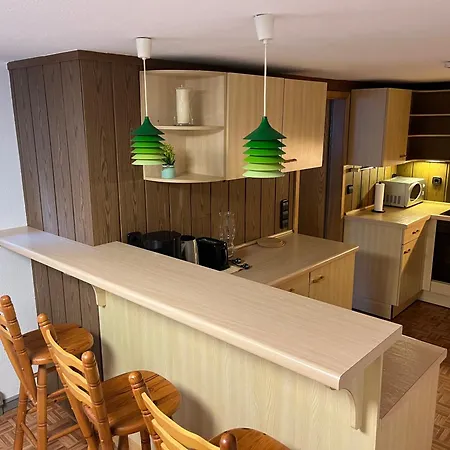 Lichtdurchflutete Souterrain-wohnung Mit Moderner Thekenkueche Bad Peterstal-Griesbach